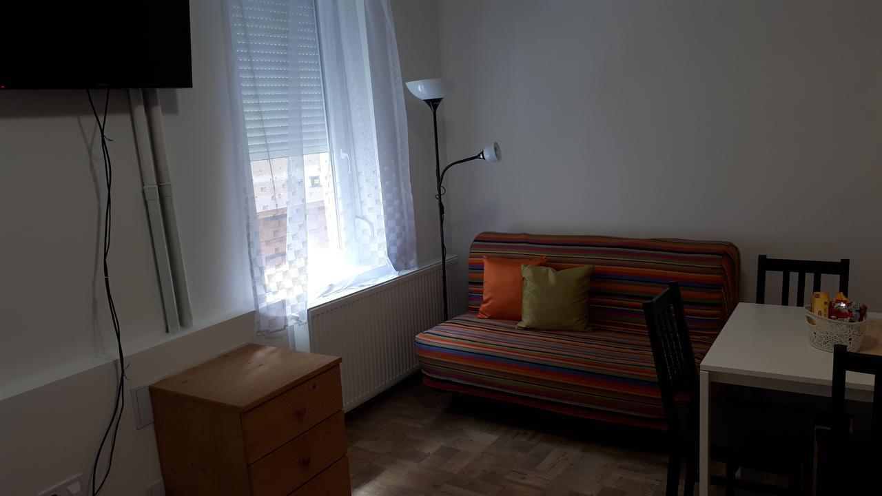 O-Ujlak Apartman Budapesta Exterior foto