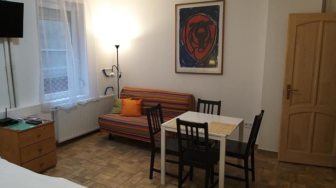 O-Ujlak Apartman Budapesta Exterior foto