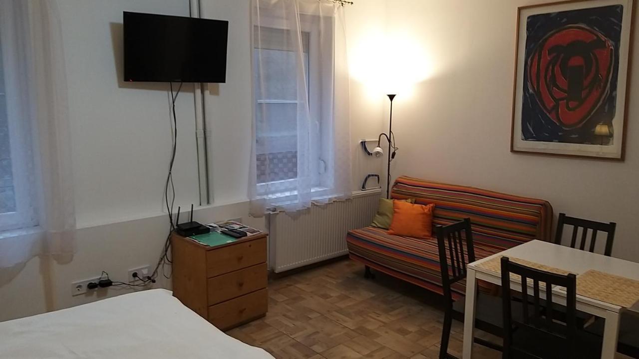 O-Ujlak Apartman Budapesta Exterior foto